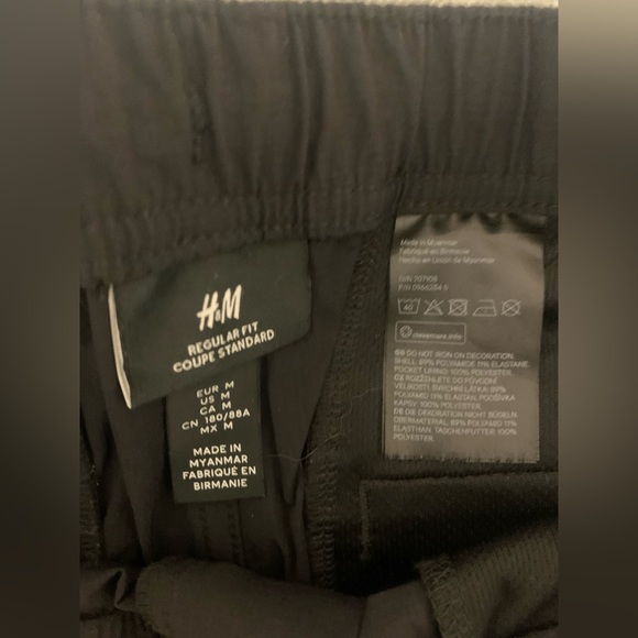 Cargo pants - Picture 2 of 2